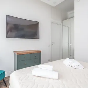 https://gregory-7house.it-romehotels.com