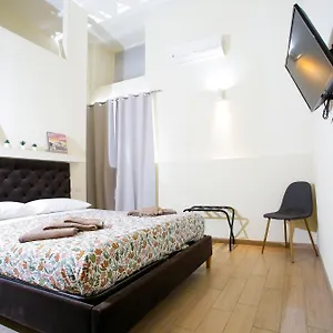 https://vicoletto-toledo-apartment.hotels-amalfi.com